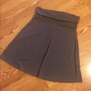 Old Navy Gray Skirt